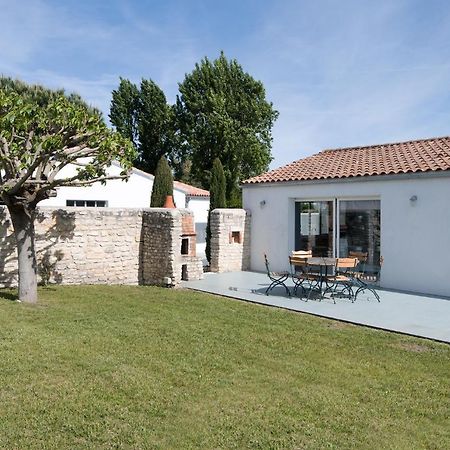 Maison Thalaos La Flotte Luaran gambar