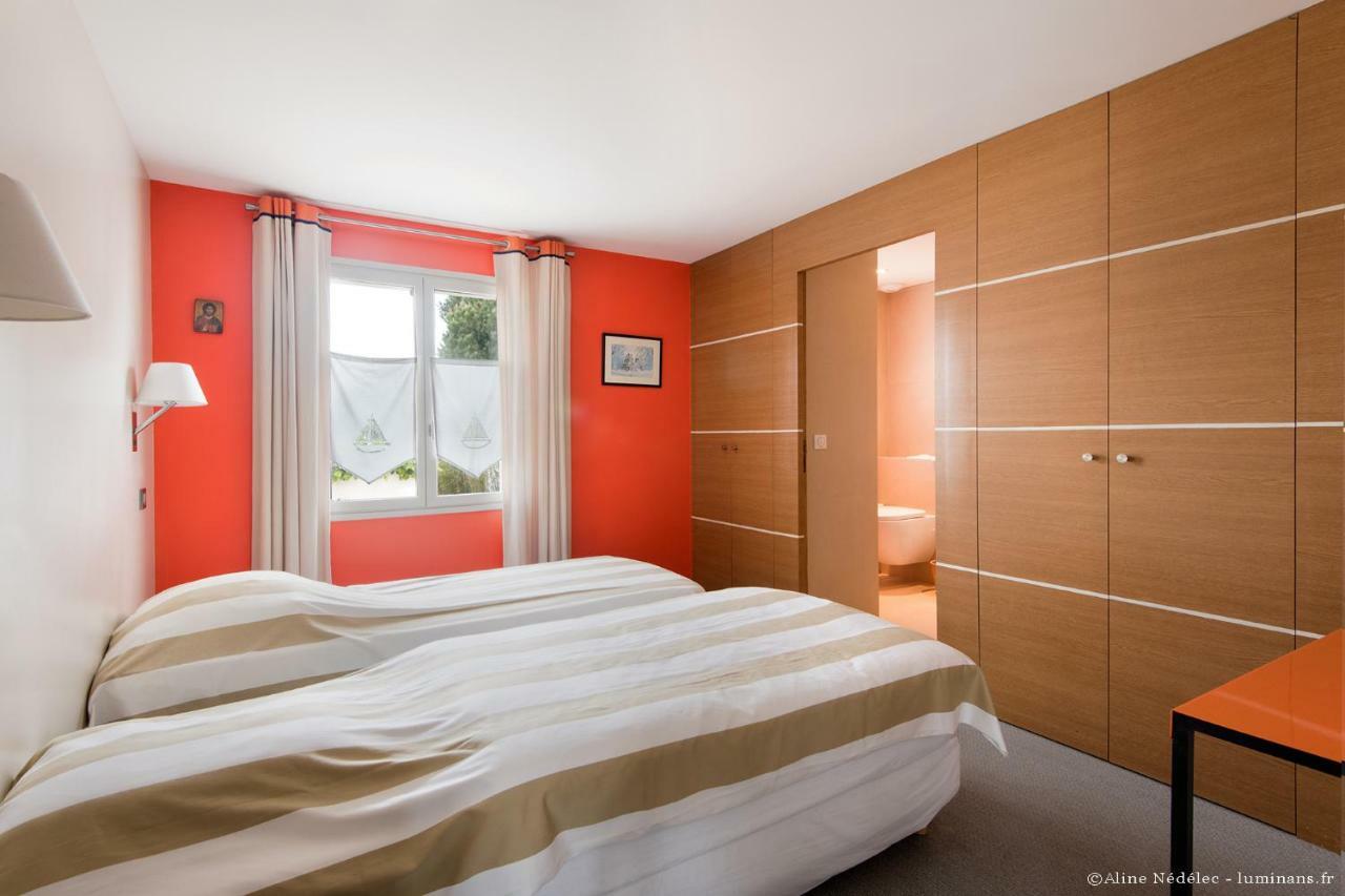 Maison Thalaos La Flotte Luaran gambar